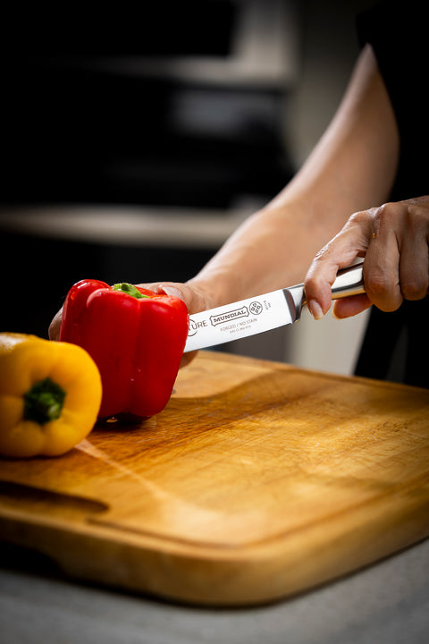 Mundial 4100-7 Knife Set With Wood Block Future Series 7-Piece Silver