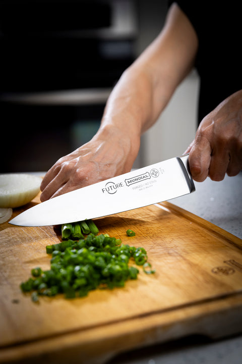 Mundial 4100-7 Knife Set With Wood Block Future Series 7-Piece Silver