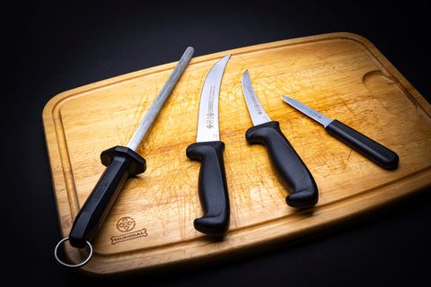 Mundial HS5600-4 Hunter's Knives 4-Piece Set Black