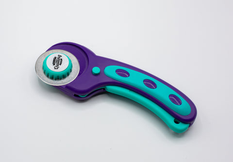 Mundial DQRC45 Rotary Cutter Squeeze Handle 45mm Purple & Turquoise