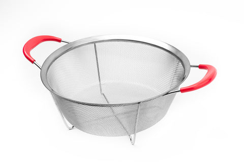 Mundial RKT-0025 Colander Strainer With Red Silicone Handles 9.inches