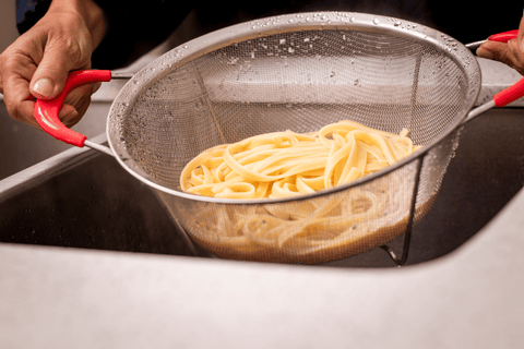 Mundial RKT-0025 Colander Strainer With Red Silicone Handles 9.inches