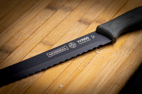 Mundial VX9900-5 Black Knife Set With Black Handle 5 Piece Plastic Blade Protectors