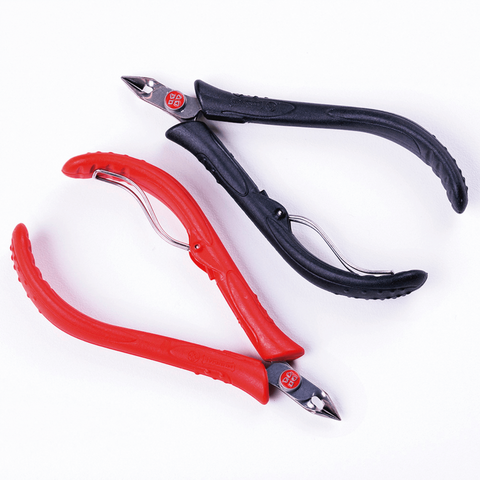 Mundial 171-VE Cuticle Nipper Red Dot Red