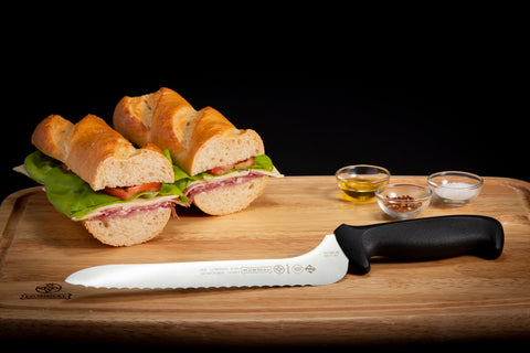 Mundial 5620-9E PR RF Sandwich Knife Offset Serrated Edge 5600 Series 9 inches Black
