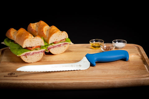 Mundial 5620-9E AZ RF Sandwich Knife Offset Serrated Edge 5600 Series 9 inches Blue