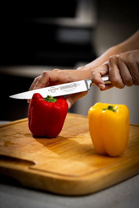 Mundial 4100-7 Knife Set With Wood Block Future Series 7-Piece Silver
