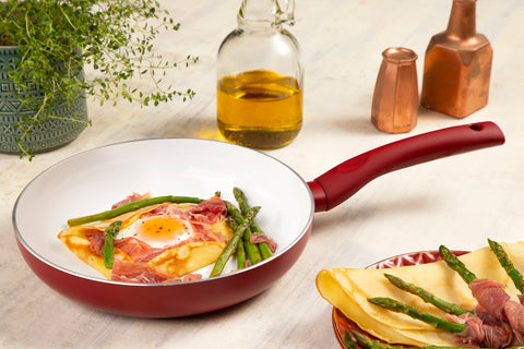 Mundial PA300-5PVM Cookware Non-stick Ceramic Coating Frying Pan & Pot Set 9-Piece Aluminum Red