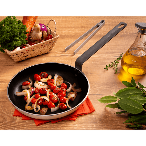 Mundial PA7000-20 Professional Chef Frying Pan Non-Stick Teflon 7.8 inches Cast Aluminum