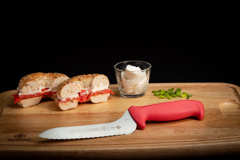 Mundial R5620-7E Bread Knife Offset Serrated 5600 Series 7 inches Red