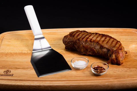 Mundial W5687 Steak and Hamburger Turner 5600 Series 5x4 inches White